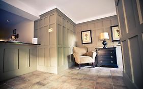Inns Of Virginia Falls Church